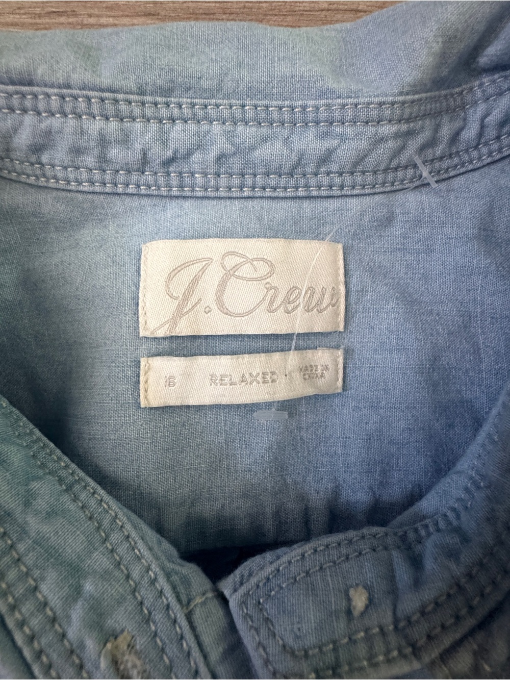 New J. Crew relaxed fit chambray shirt - Picture 3 of 4